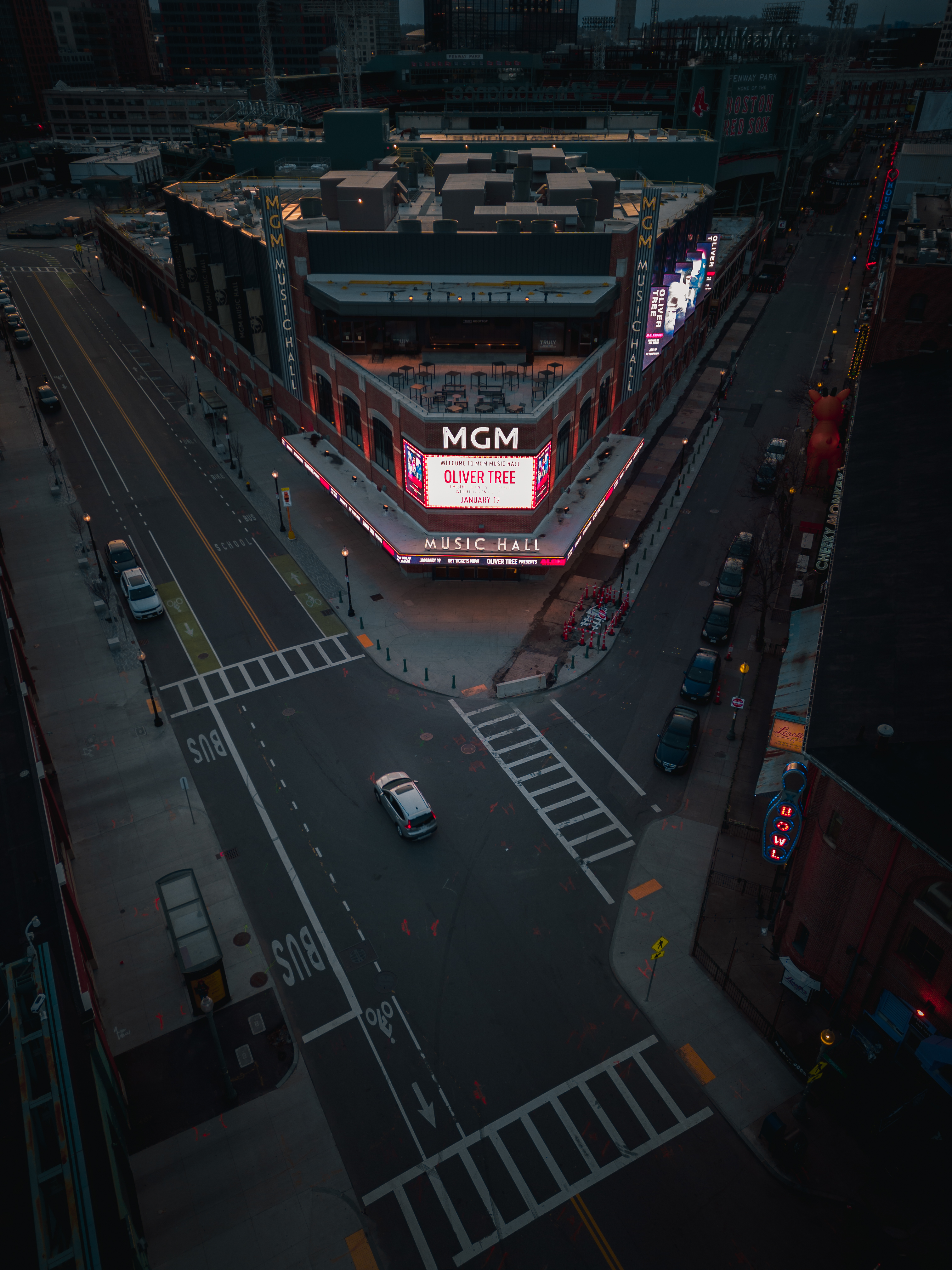Photograph by Thomas You — 4